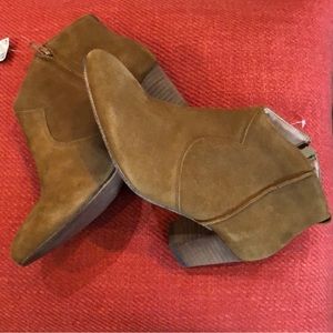 Western style ankle boots new with tags